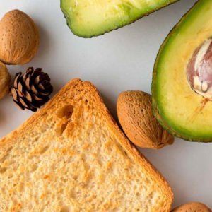 6 alimentos que pueden bajar tu colesterol 
