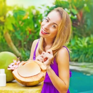 7 Usos del aceite de coco para la belleza